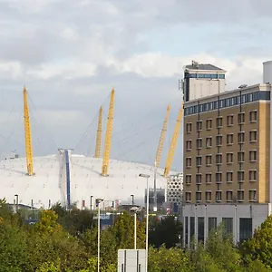 Holiday Express Greenwich, An Ihg Hotel